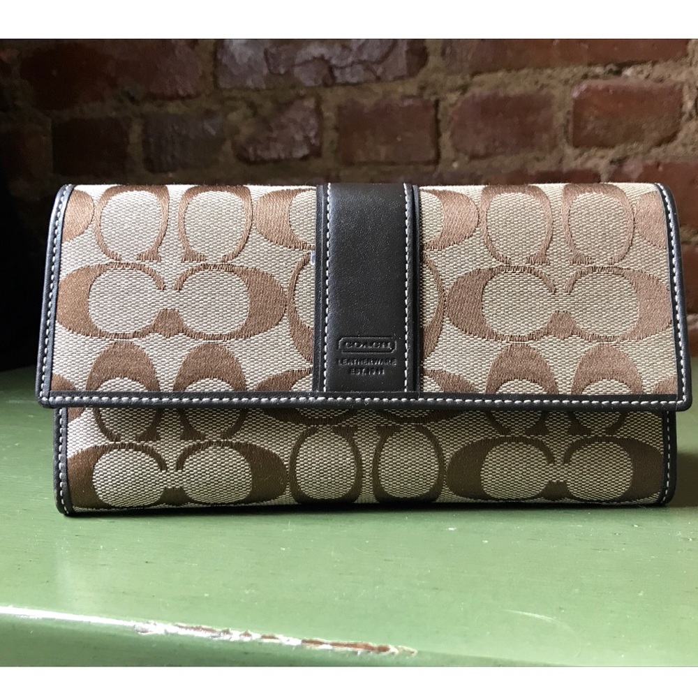 Coach wallet